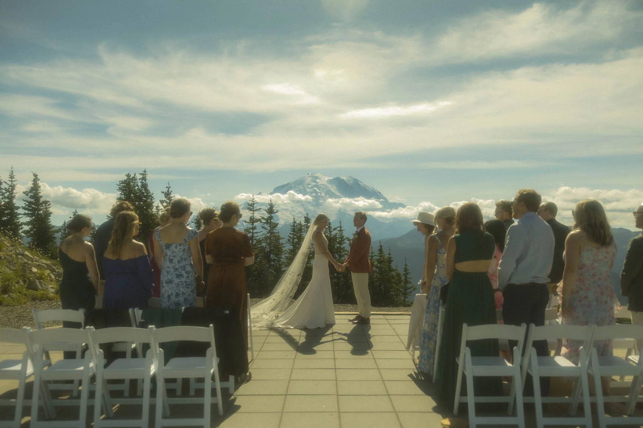 micro wedding at Crystal Mountain near Mt Rainier
