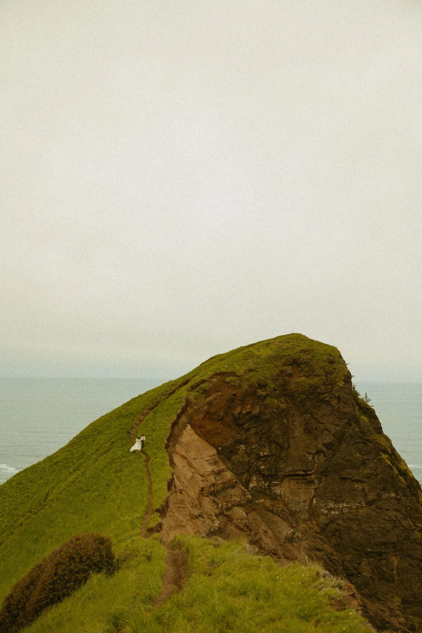 Oregon-Coast-Gods-Thumb-Elopement.jpg