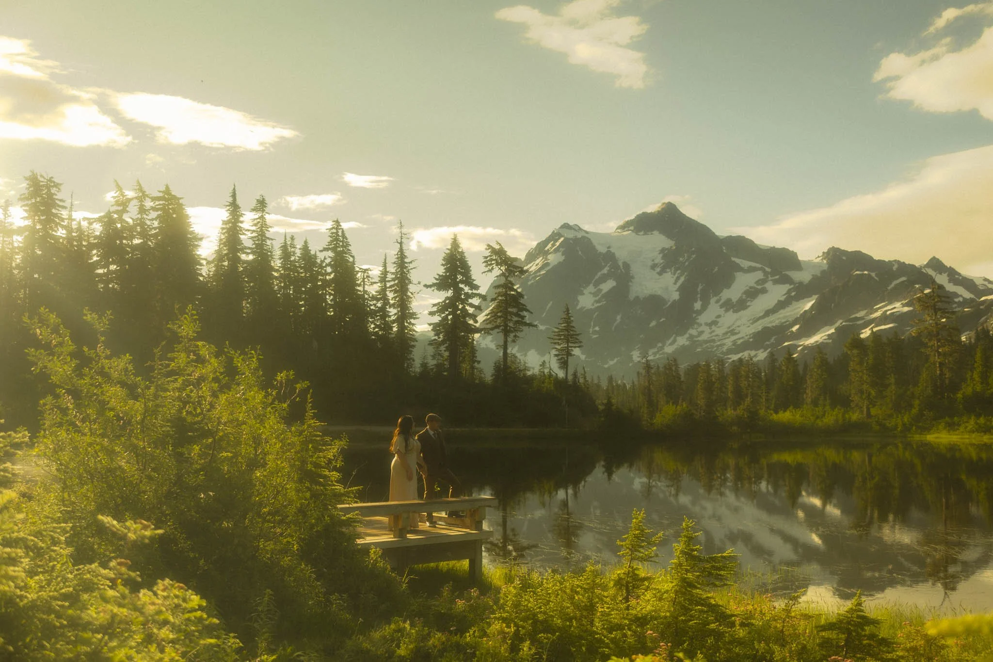 a sunrise elopement in the Washington North Cascades