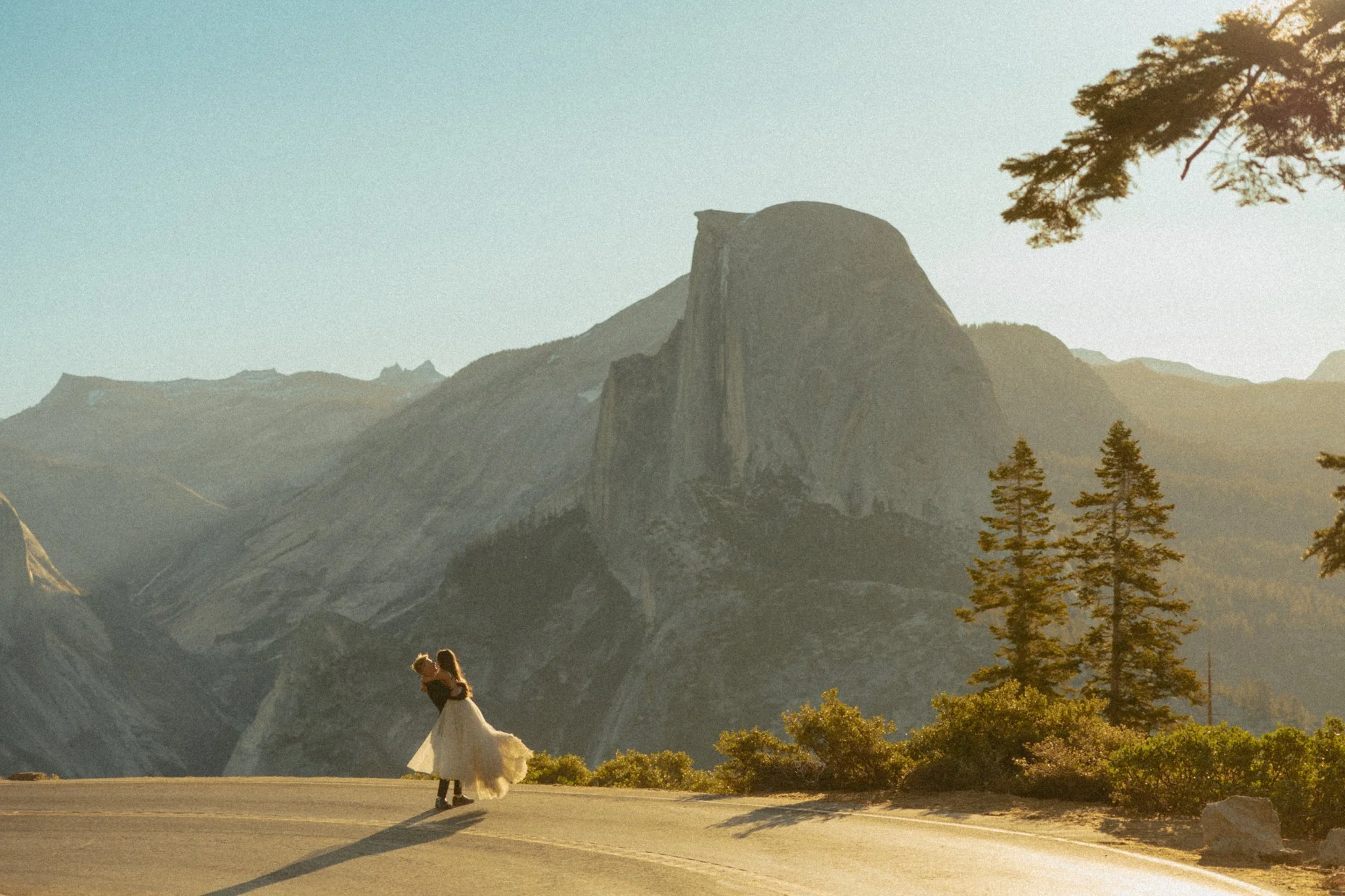 couple eloping just the two of them in Yosemite National Park
