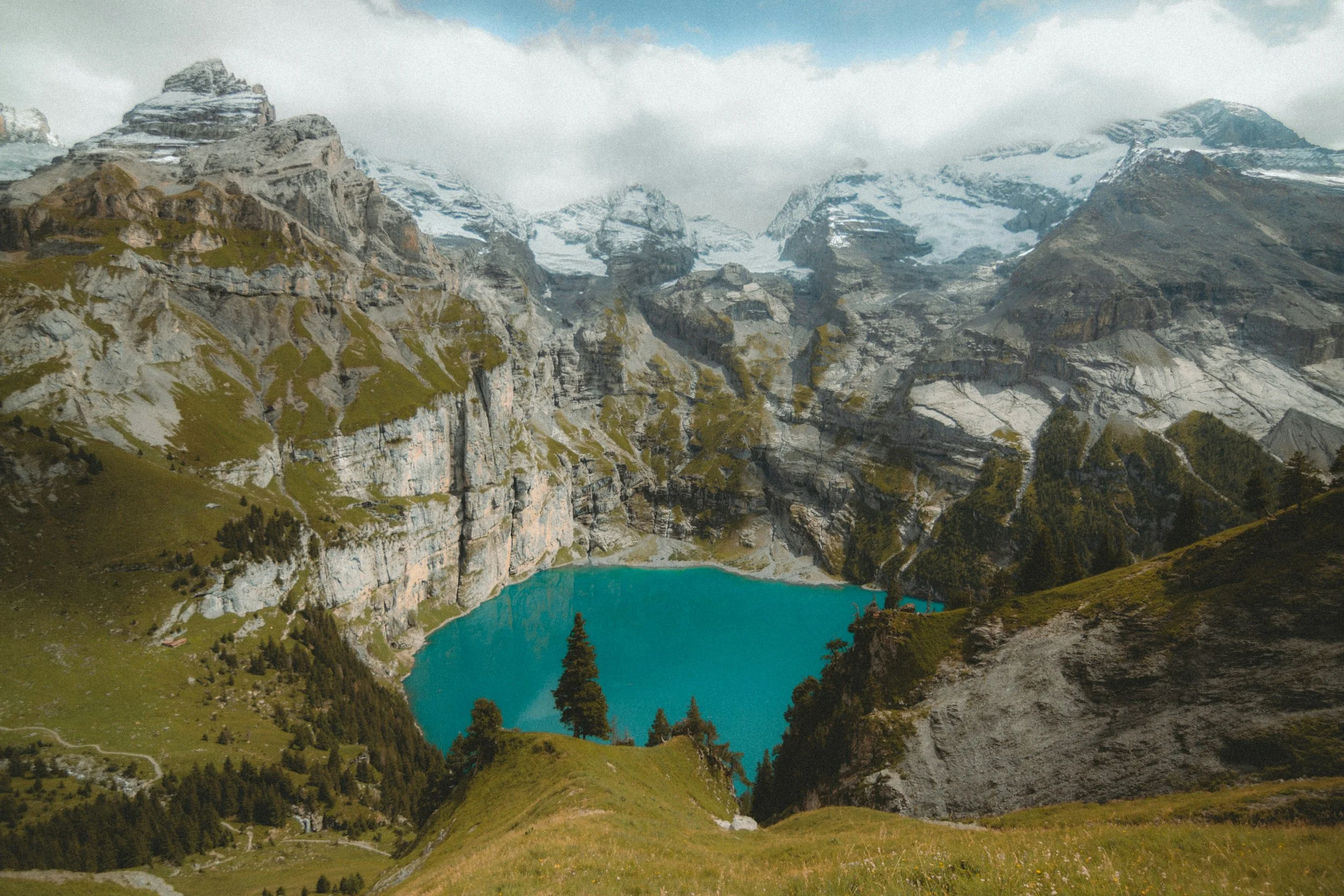 photo of Oeschinnen Lake in Switzerland