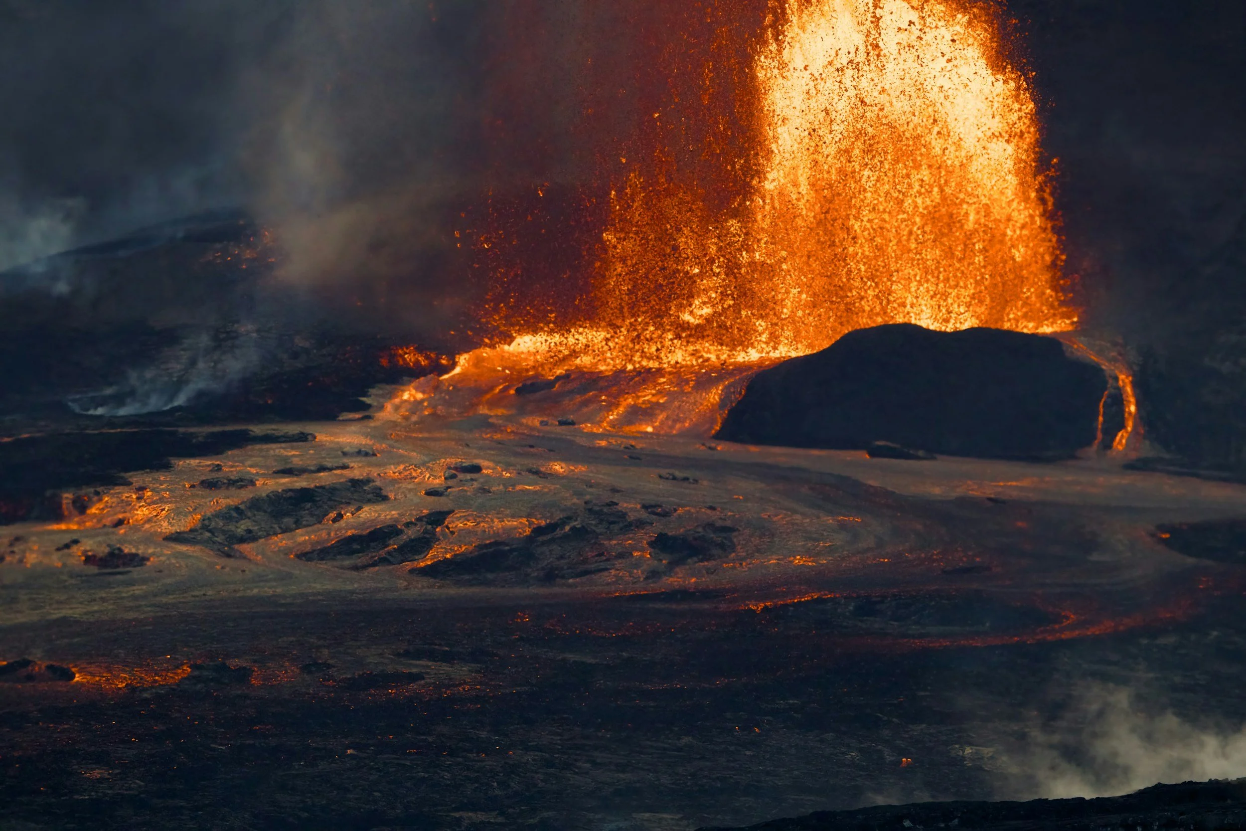the volcanic eruption at Hawaii Volcanoes National Park on the Big Island of Hawaii
