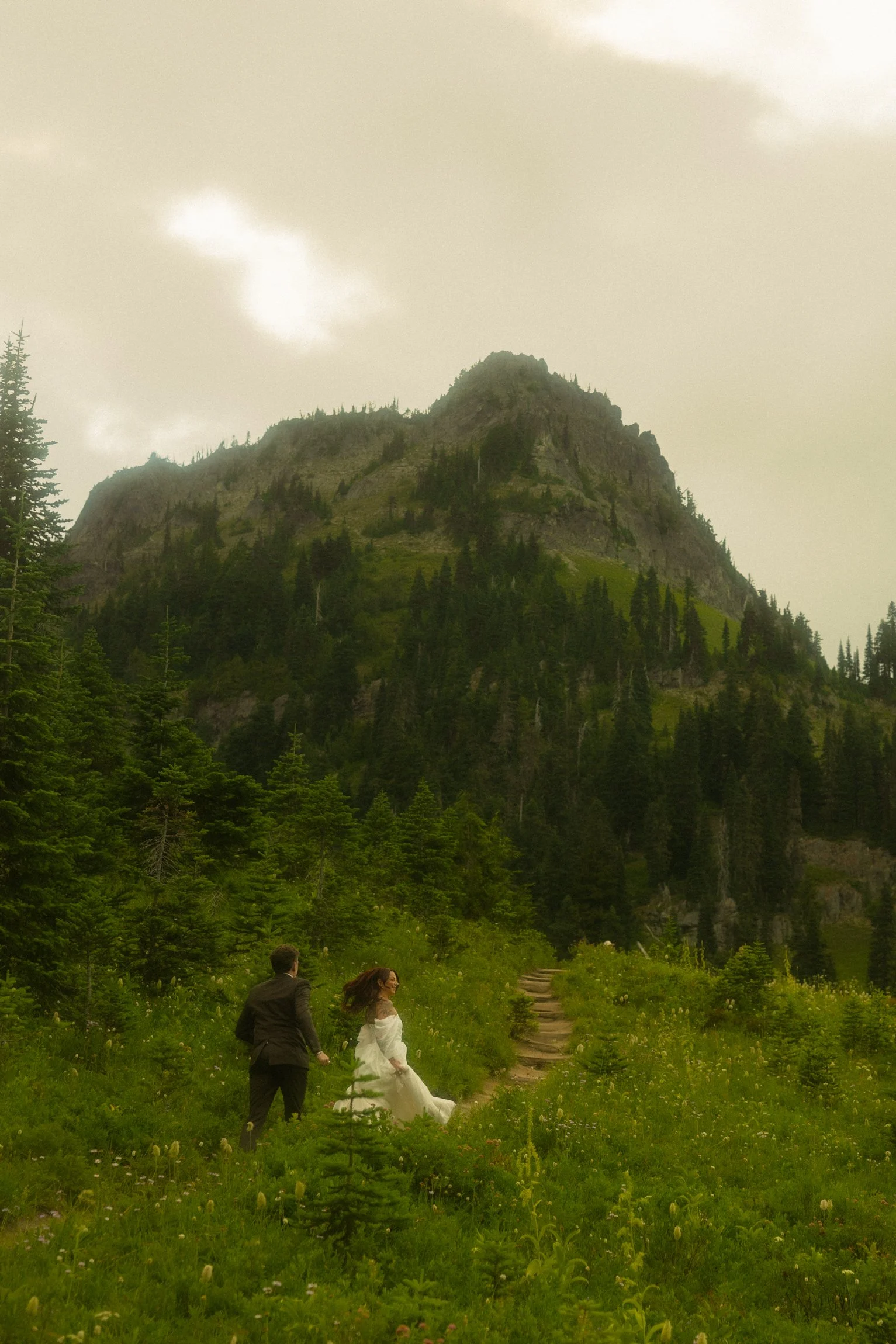 Mt-Rainier-Elopement.jpg