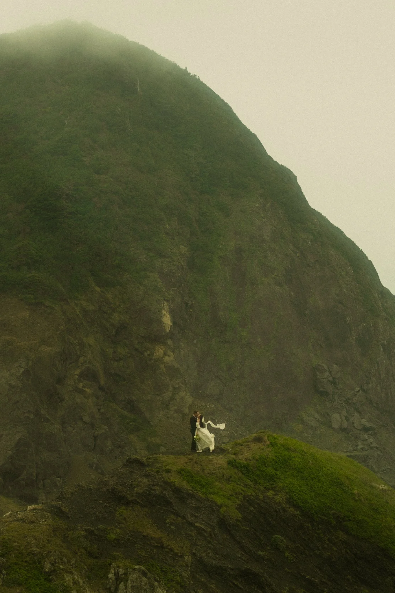 Oregon-Coast-Elopement.jpg