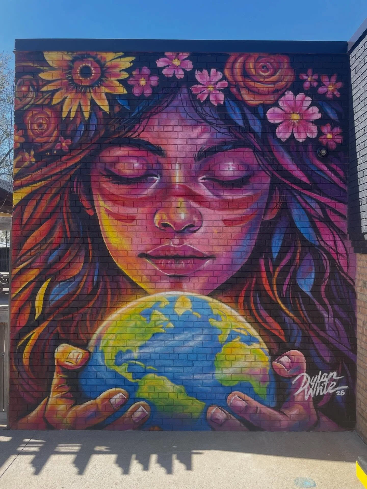 Thank you to Bright Child Montessori! This is a very special place. I really appreciate the creative concept and ideas. This one was fun and turned out really cool. #mural #muralartist #motherearth #brightchildmontessori #amherstburg @brightchildmont