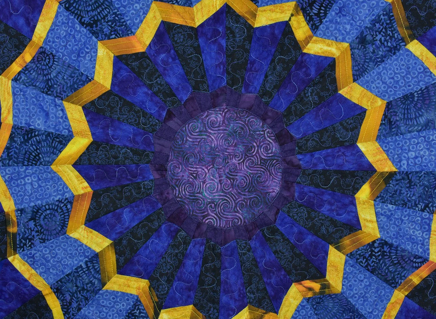 36_PanacheMedallionW_EBM1635.jpg
