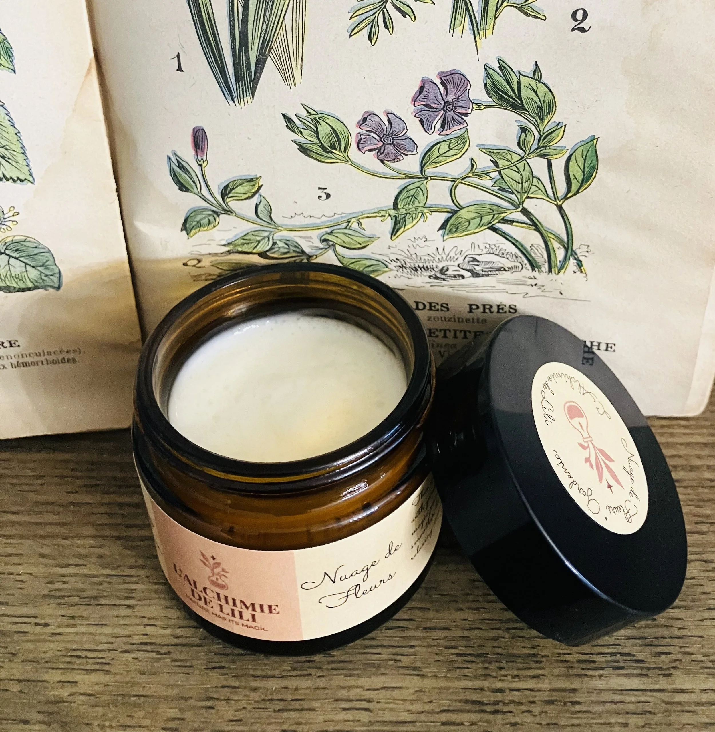 Air-Whip Face Cream - Gardenia