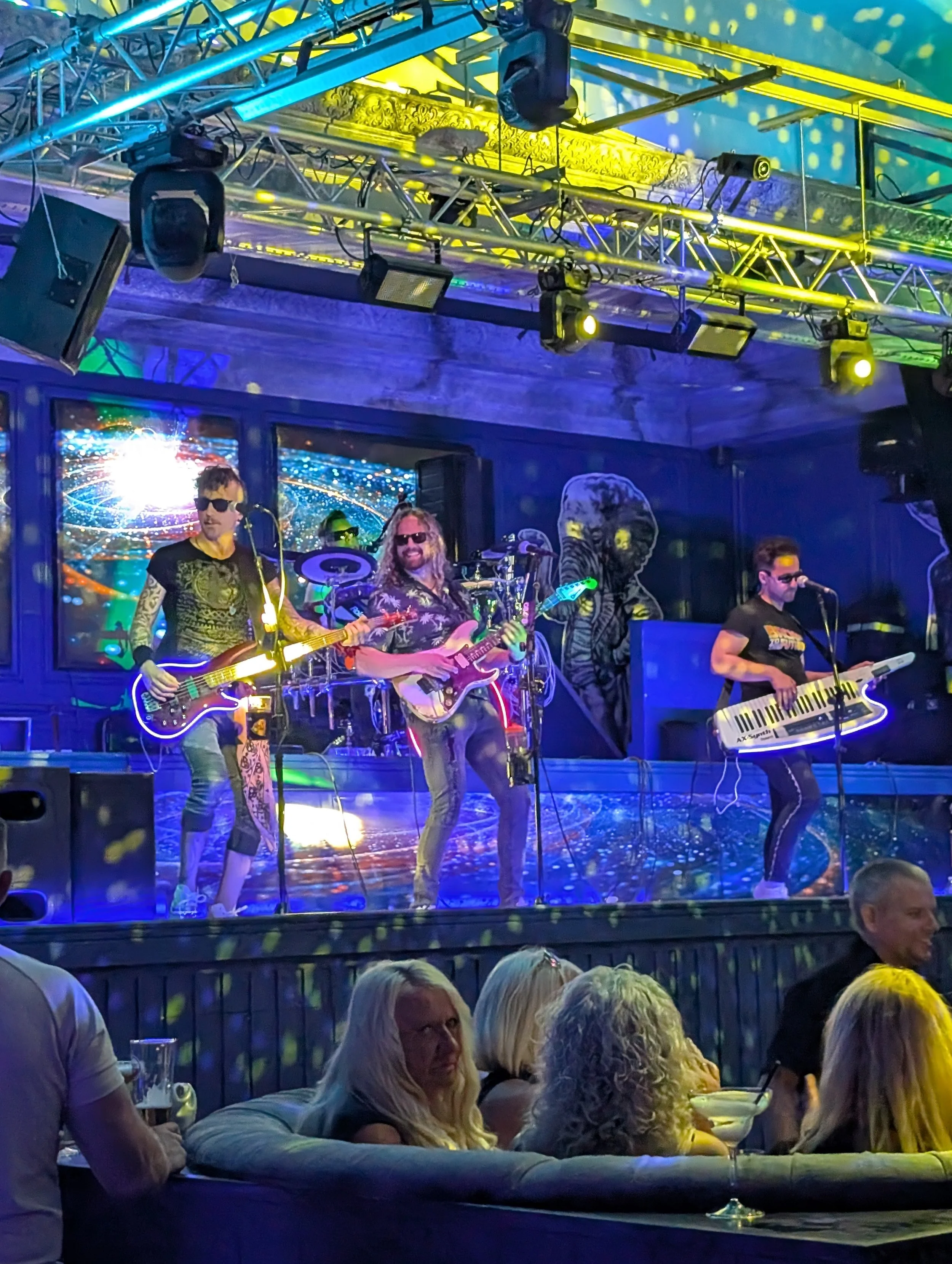 Tropicana 80s