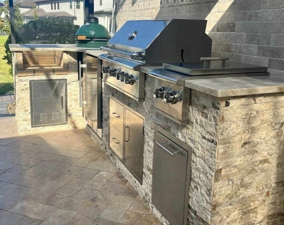 Outdoor kitchen 
