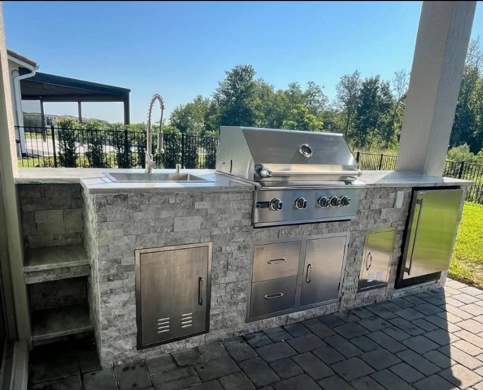 Modern outdoor kitchen