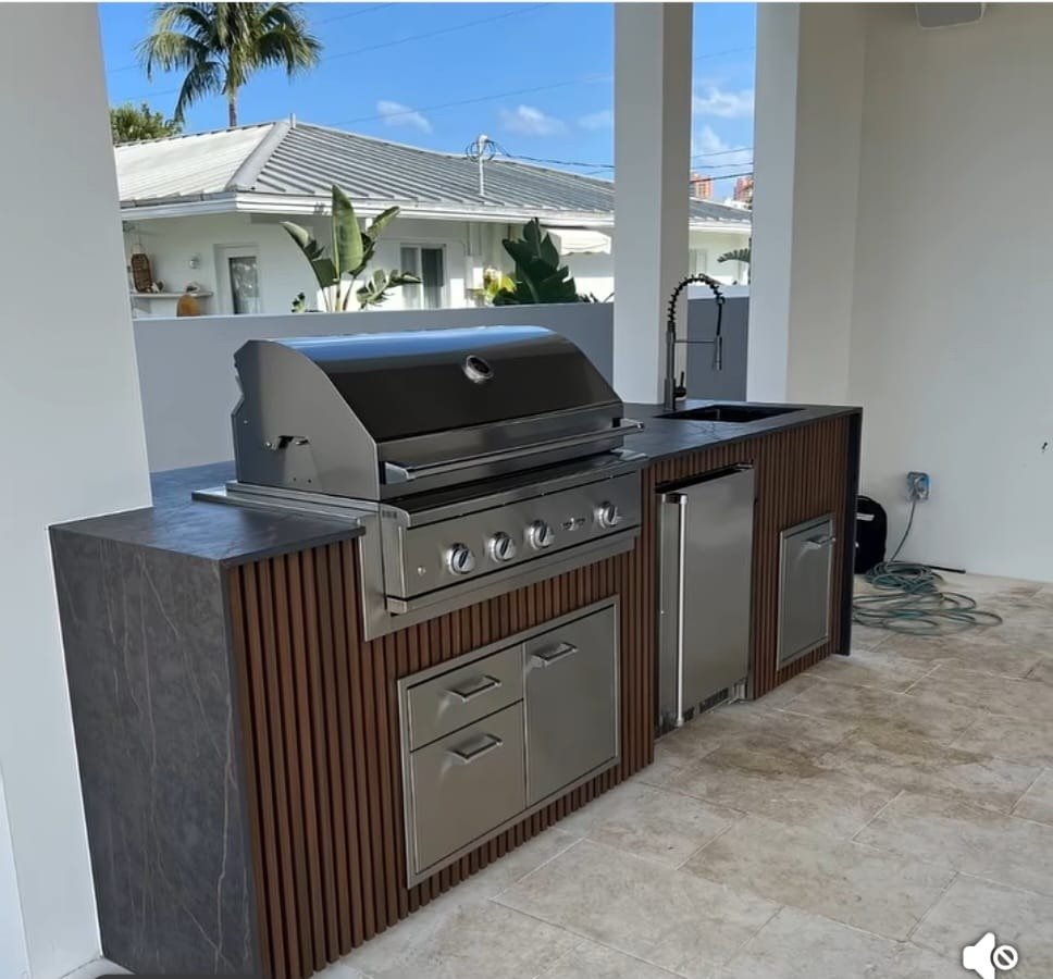 Outdoor kitchen Modern