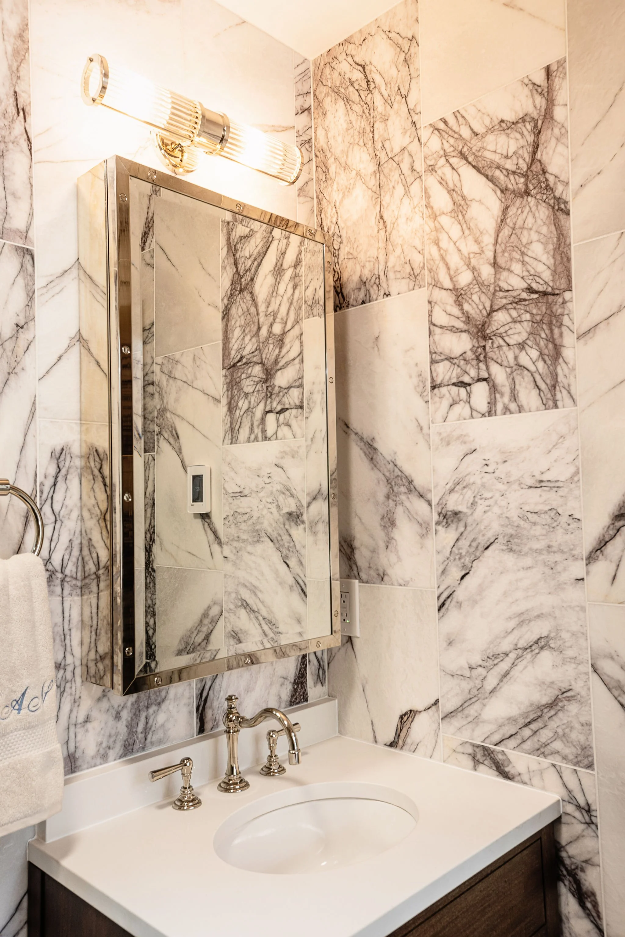 Photographer-EllaSophie-HLinteriors-Covington03.jpg