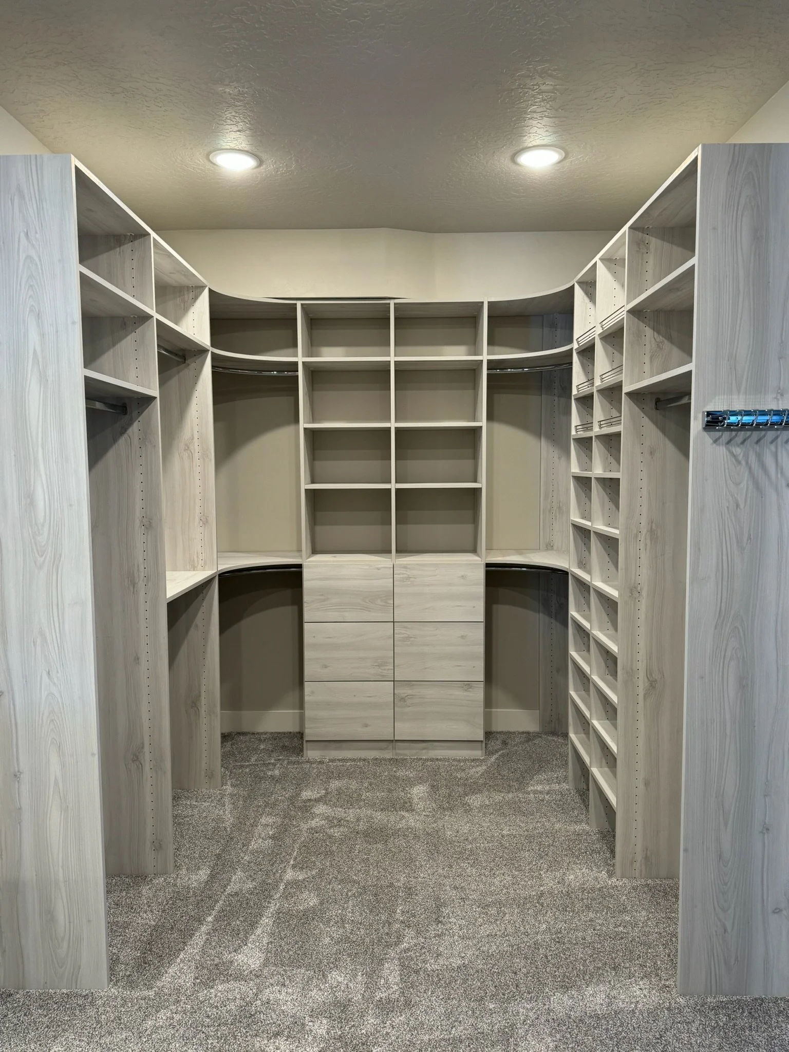 Custom Closets