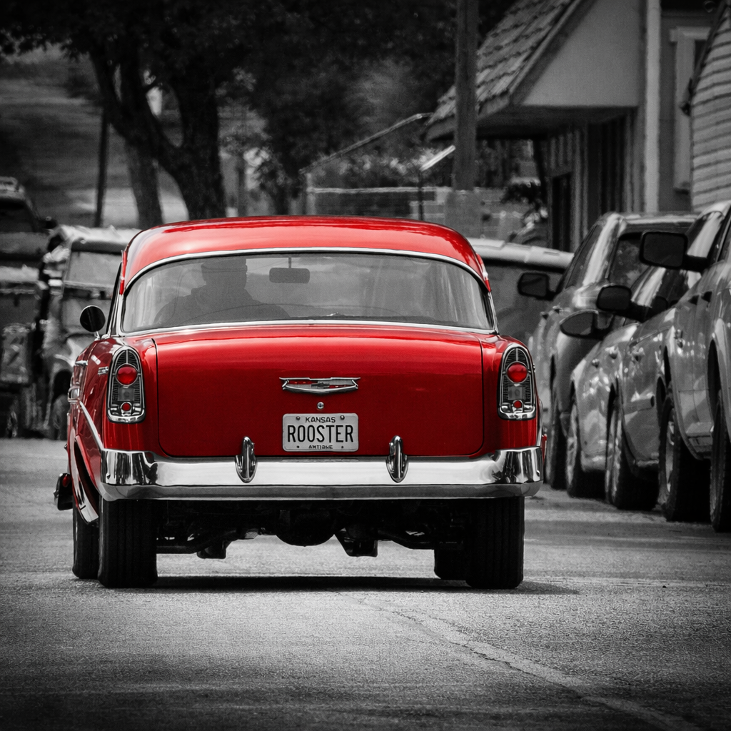 "City Return"
The car moves through the street with quiet certainty. Every road leads somewhere—this one already chosen.