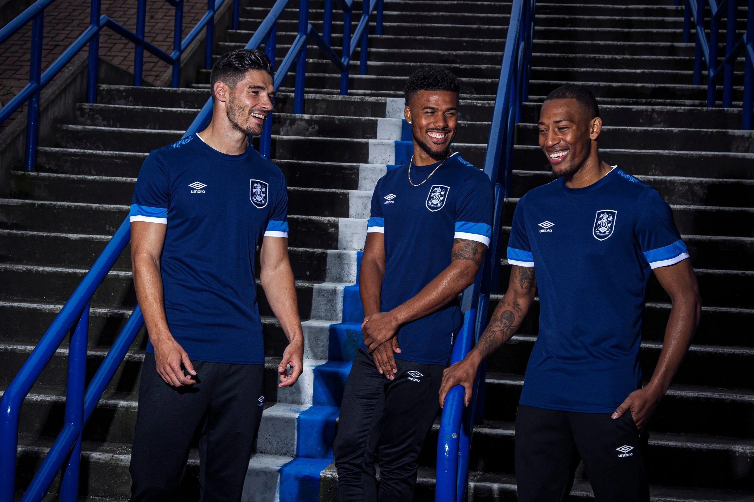 huddersfield_town_2019_20_umbro_away_kit_a.jpg