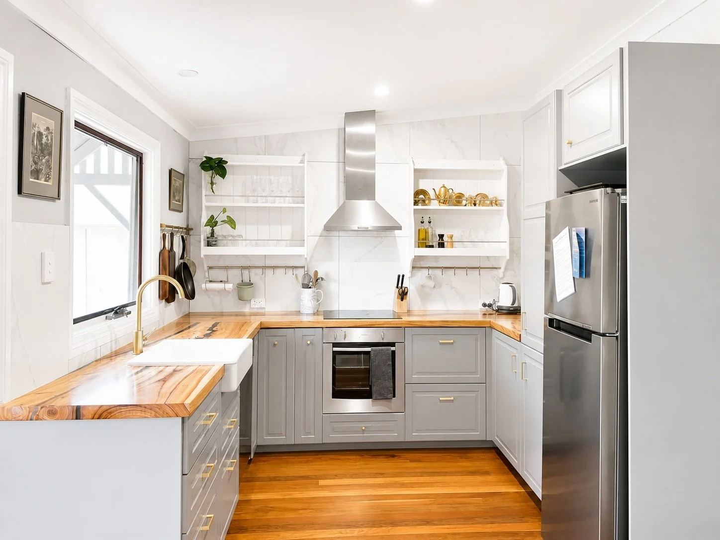 Kitchen_Upstairs.jpg