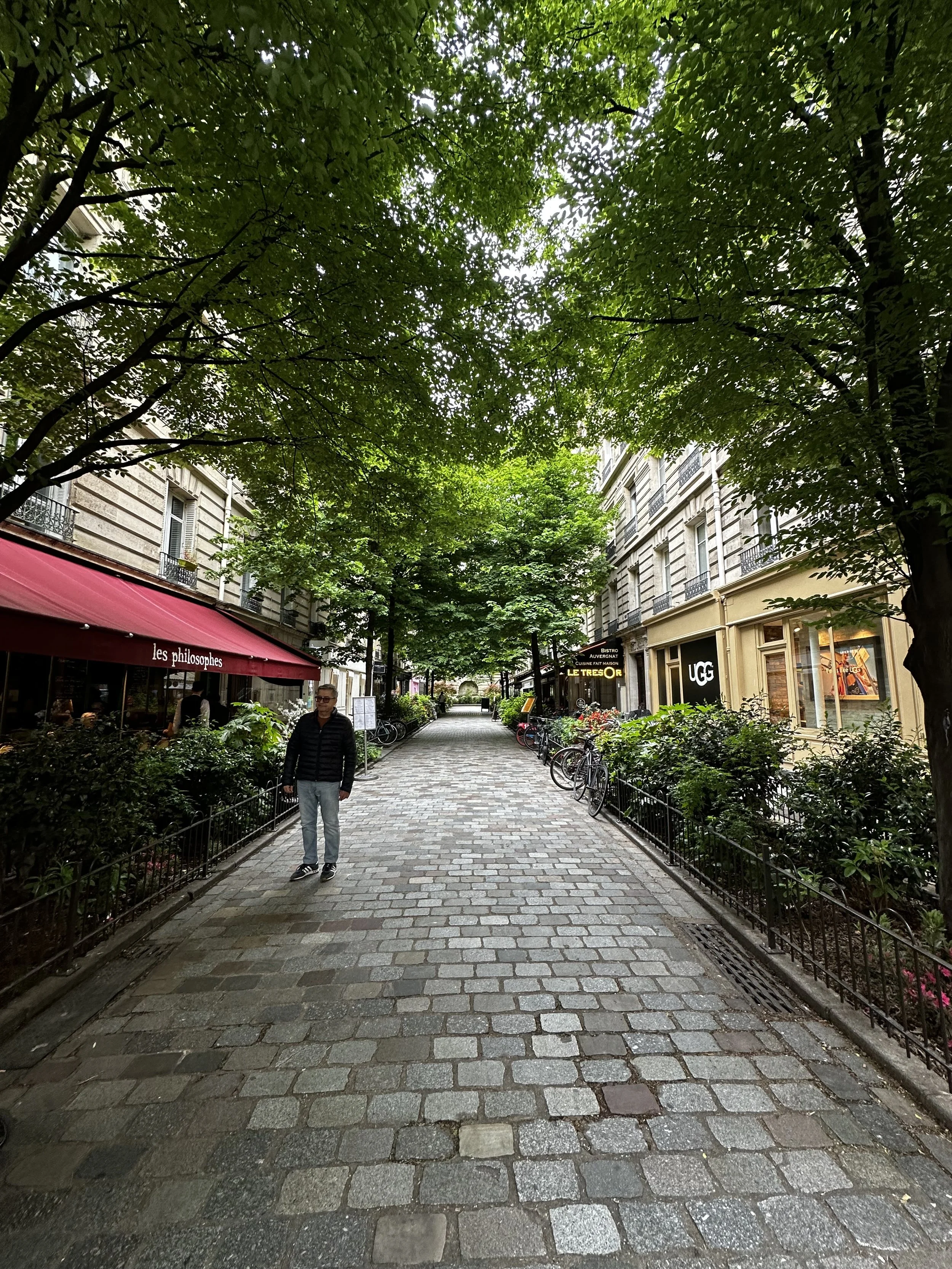 4 Days in Paris: Our Exact Day-by-Day Itinerary (Food, Fashion &amp; Iconic Sights)