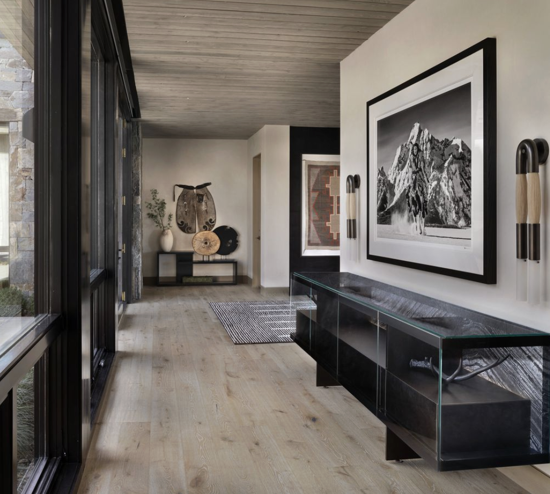 HW-22-gallery-hall-big-sky-home.png