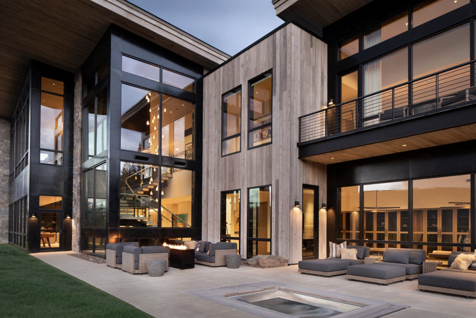 HW-07-front-elevation-stone-steel-big-sky.png