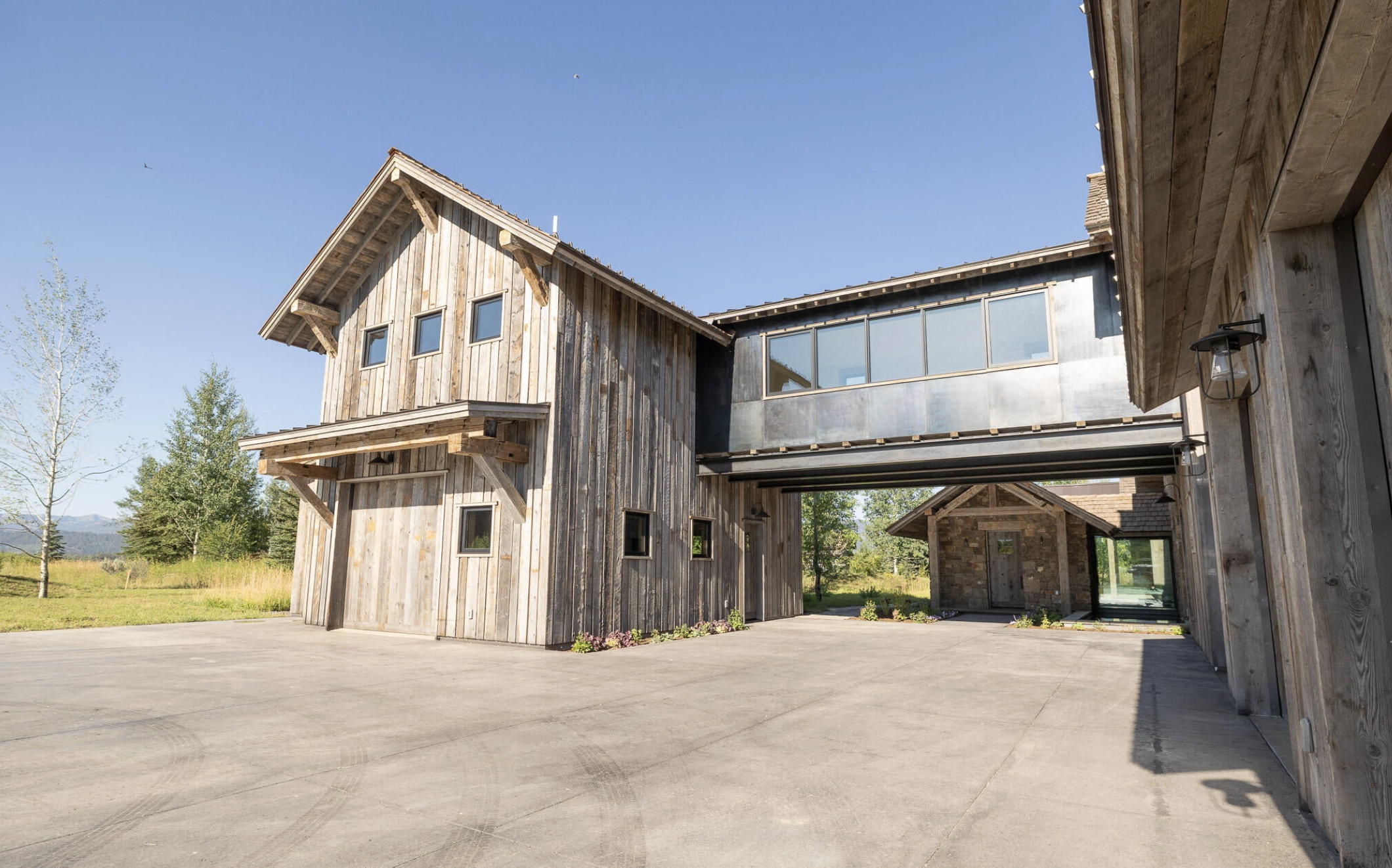 MP-24-covered-breezeway-garage-connection.png