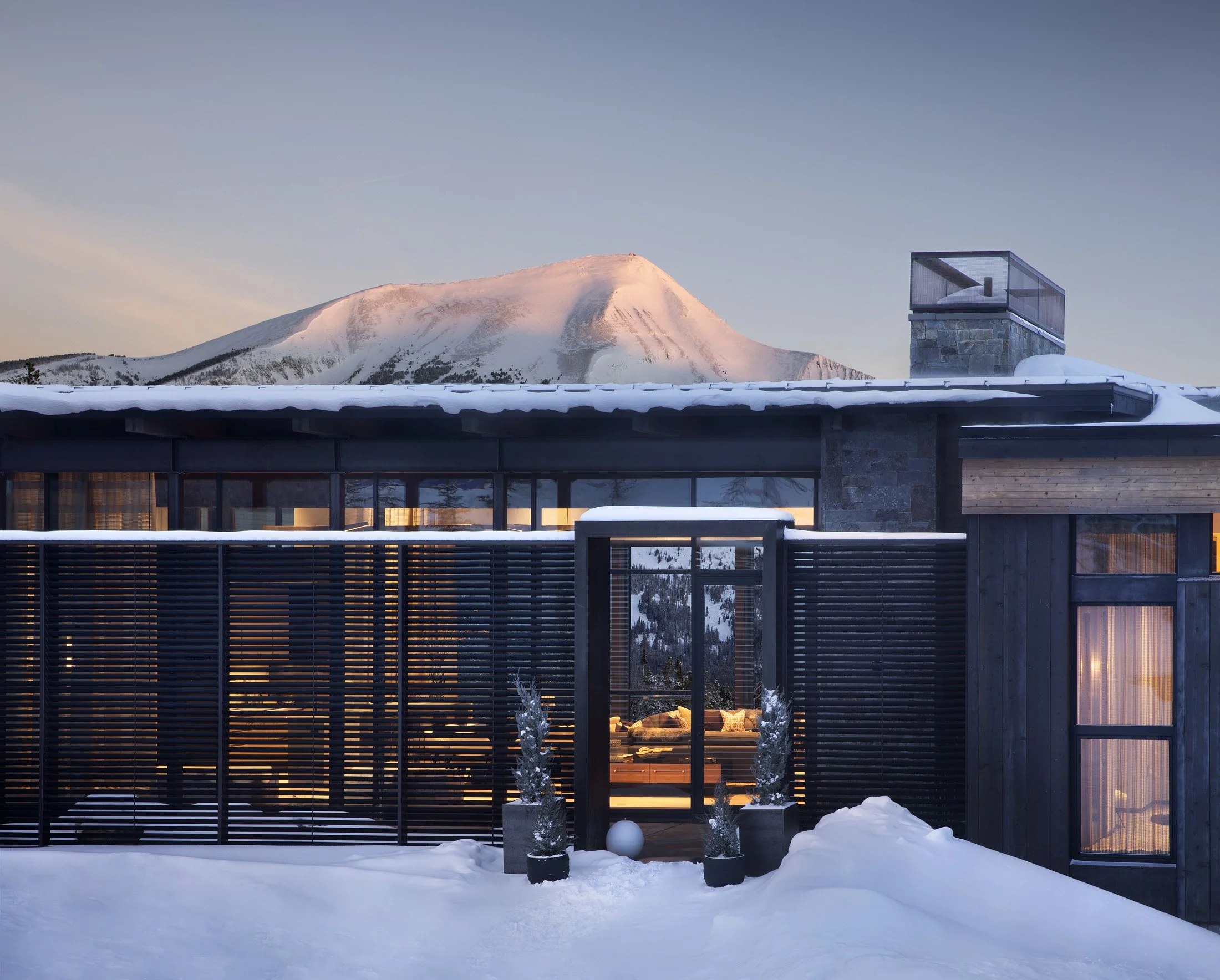 LPSL-62-ski-house-front-entry-dusk.jpg.jpg