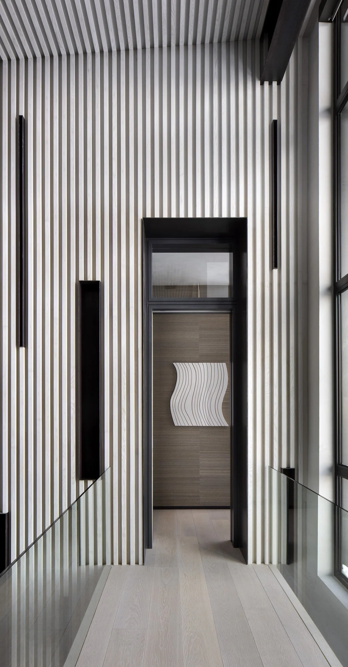 LPSL-67-ski-house-entry-gallery-hall.jpg.jpg
