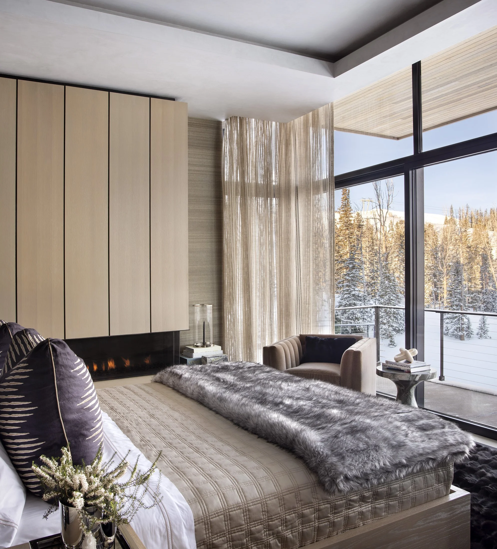 LPSL-24-master-bedroom-fireplace.jpg.jpg