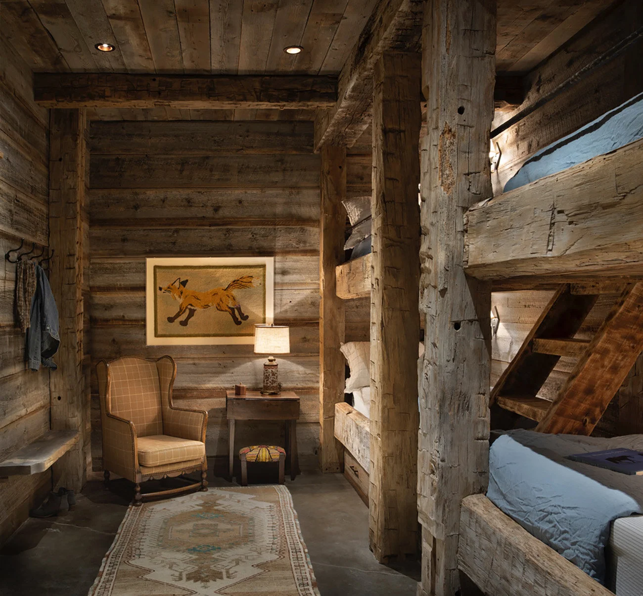 MF-15-bunk-room-log-interior.jpg.jpg