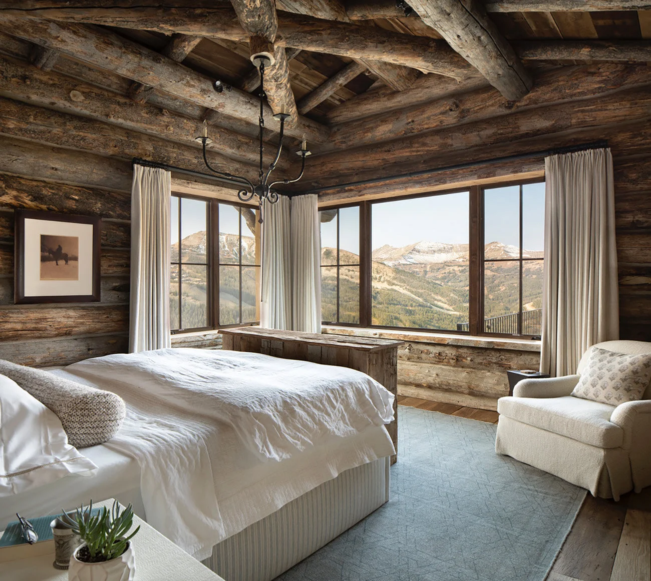 MF-22-log-bedroom-mountain-views.jpg.jpg