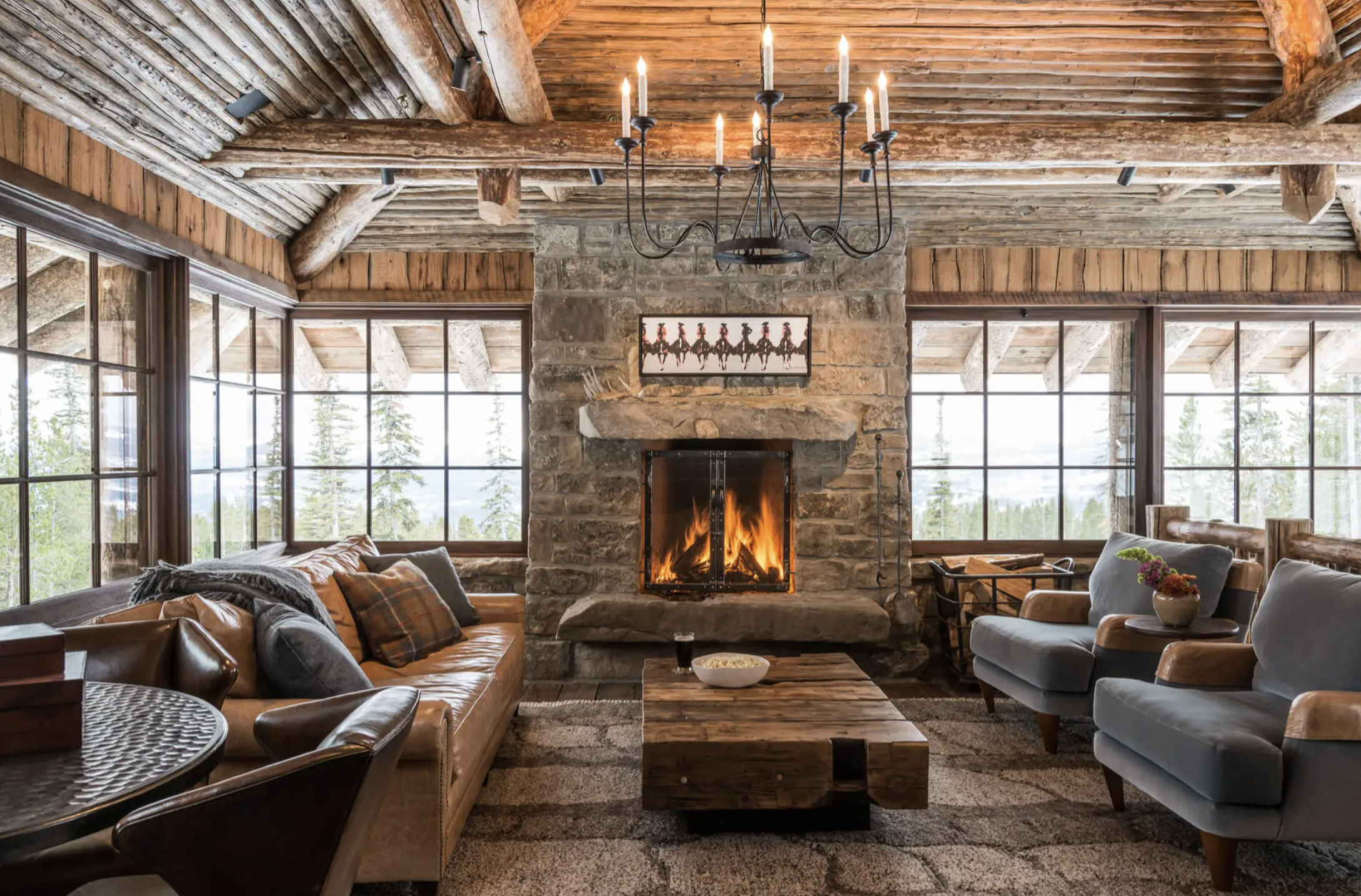 FL-08-sitting-area-reclaimed-timber-stone-fireplace.png