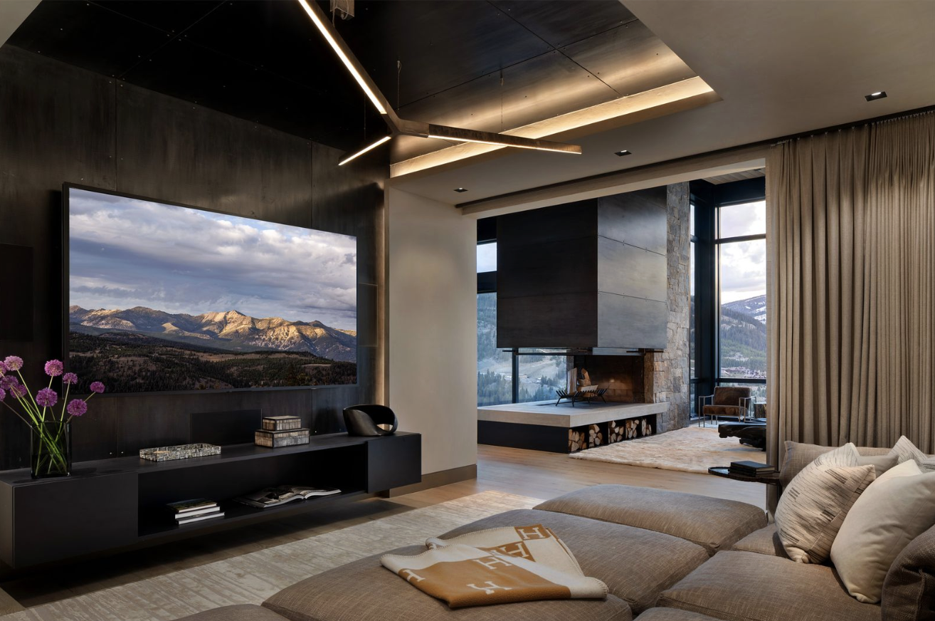 HW-27-media-room-with-divider-yellowstone-club.png