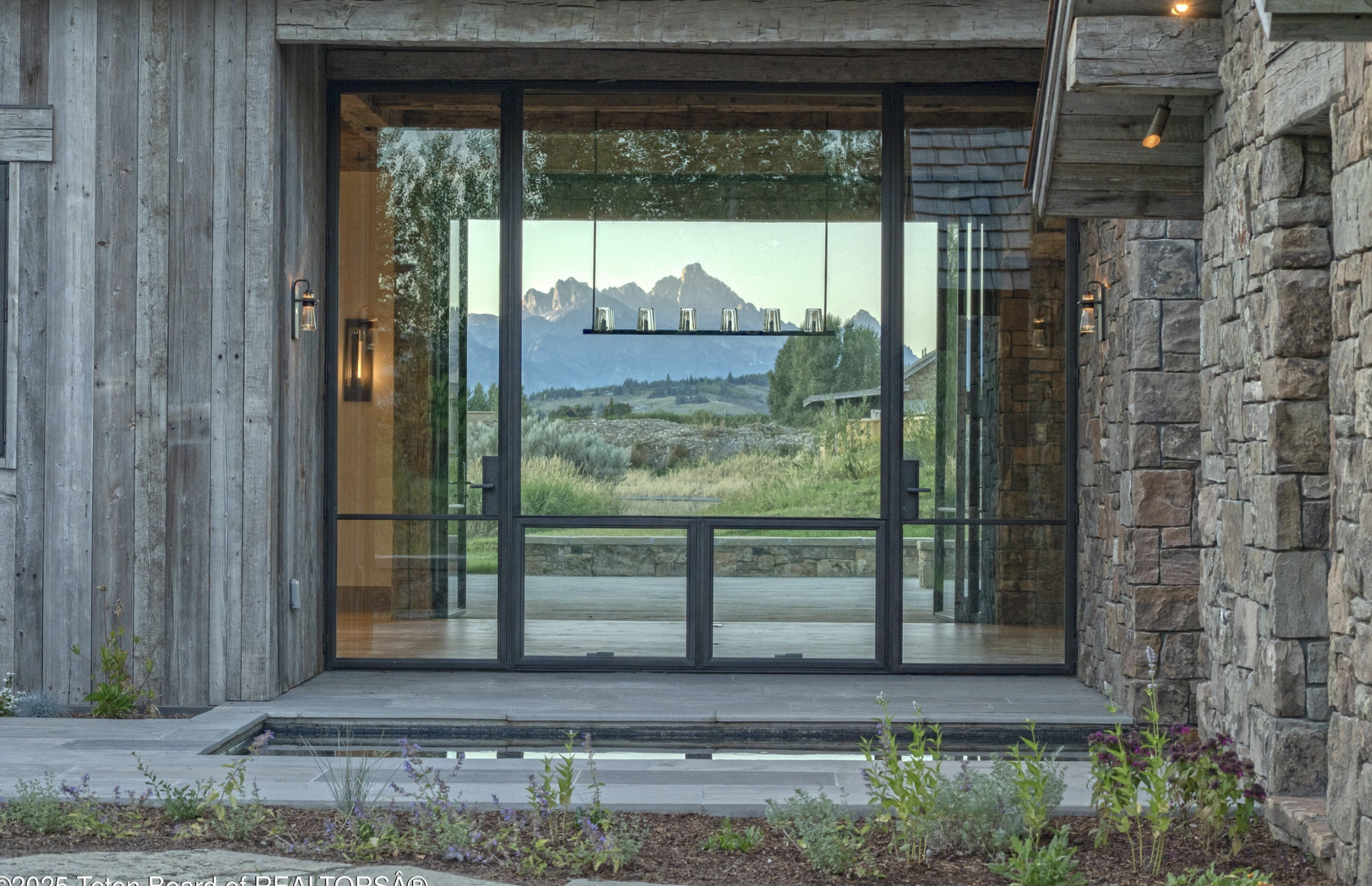 MP-04-entry-glass-wall-teton-view.png