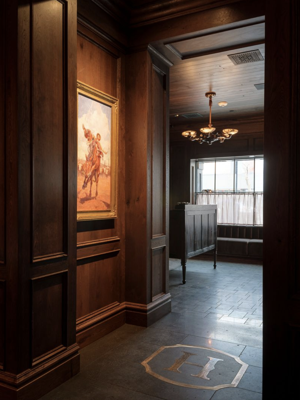 JWH-21-entry-hall-custom-millwork.png