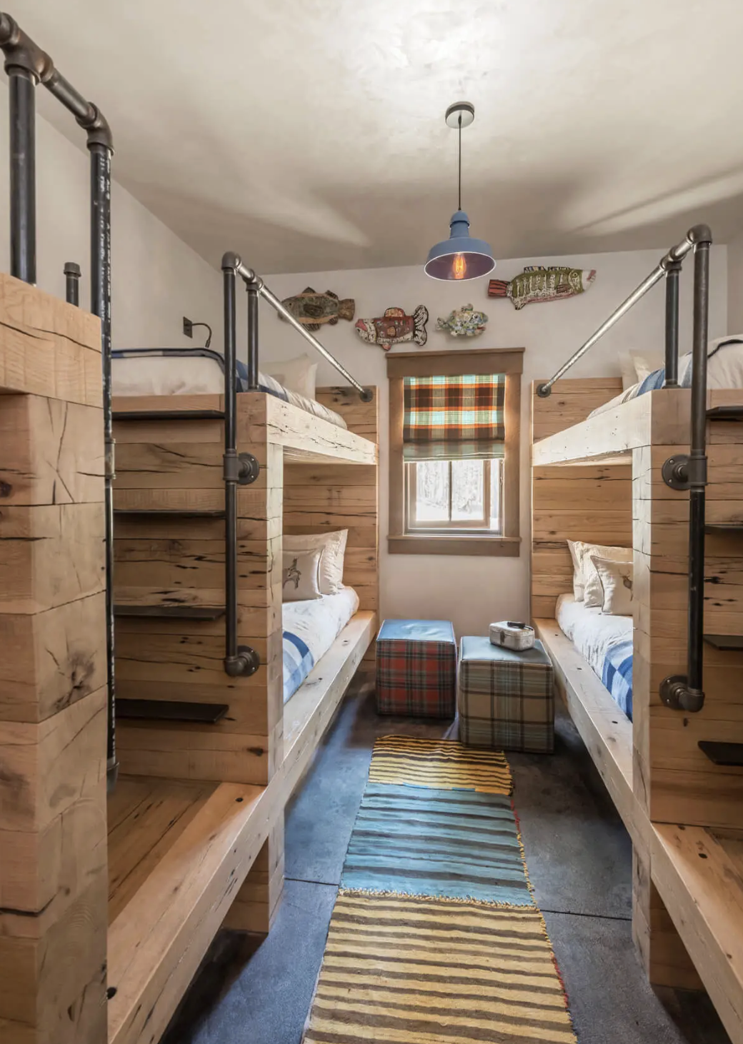 FL-09-bunk-room-custom-wood-beds.png