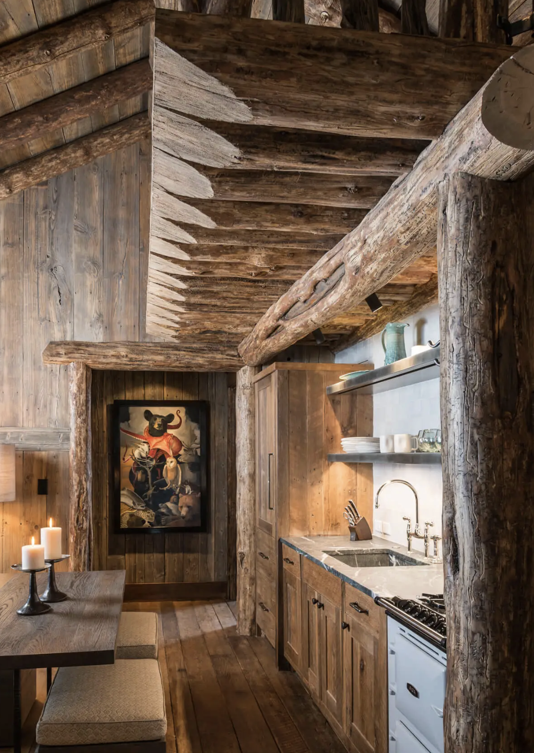 FL-10-kitchen-hand-hewn-logs-detail.png