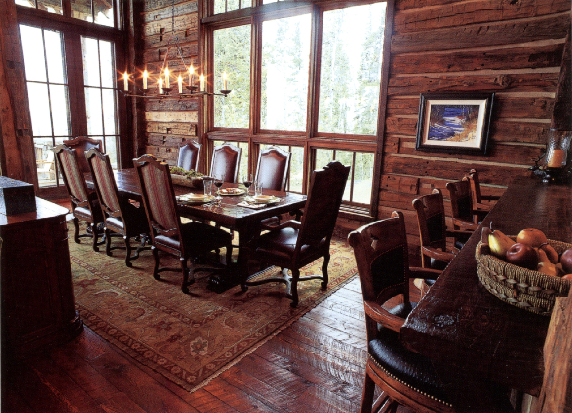 CW-19A-dining-room-wood-interior.png