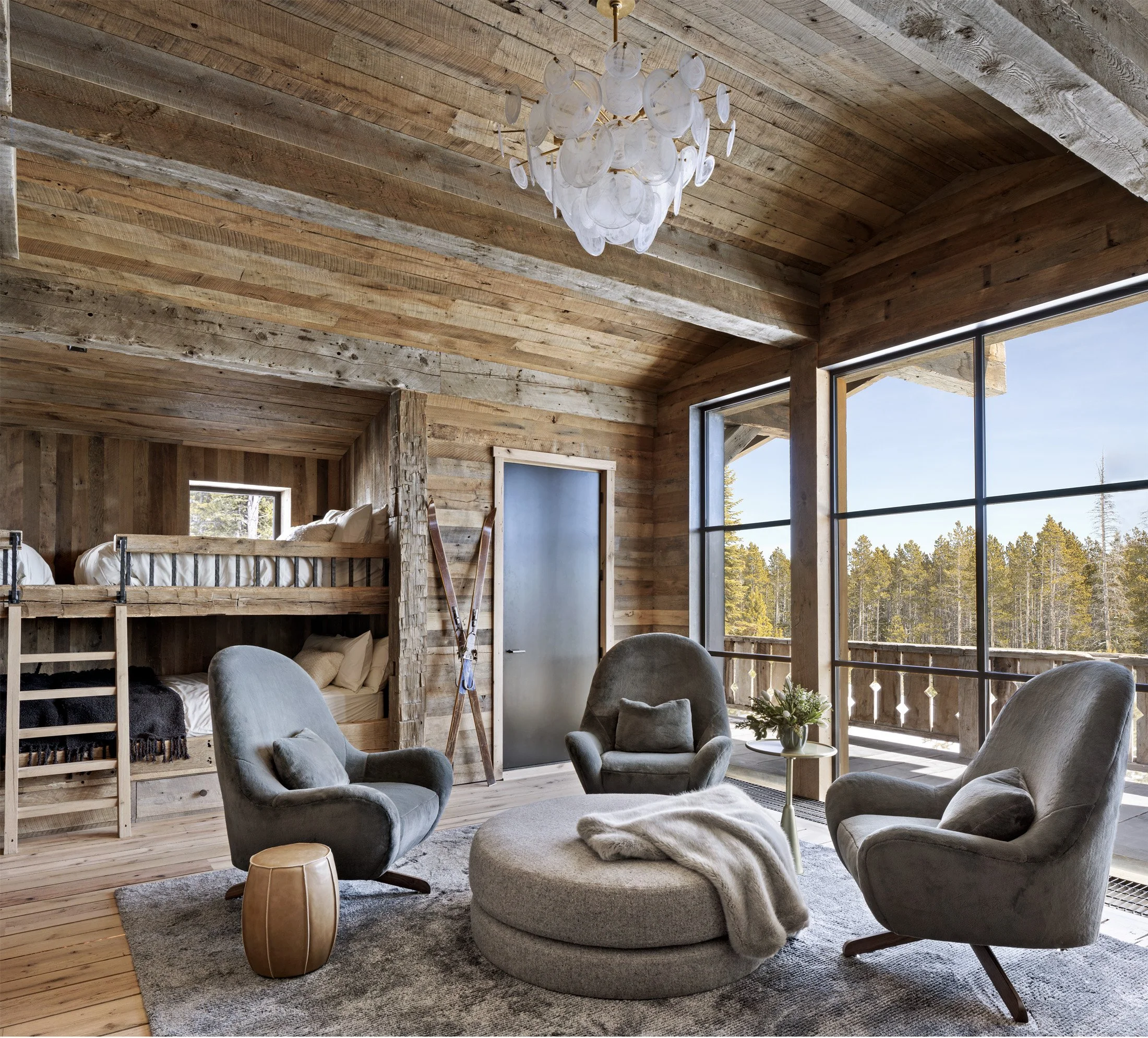ASH-20-bunk-room-mountain-views.jpg