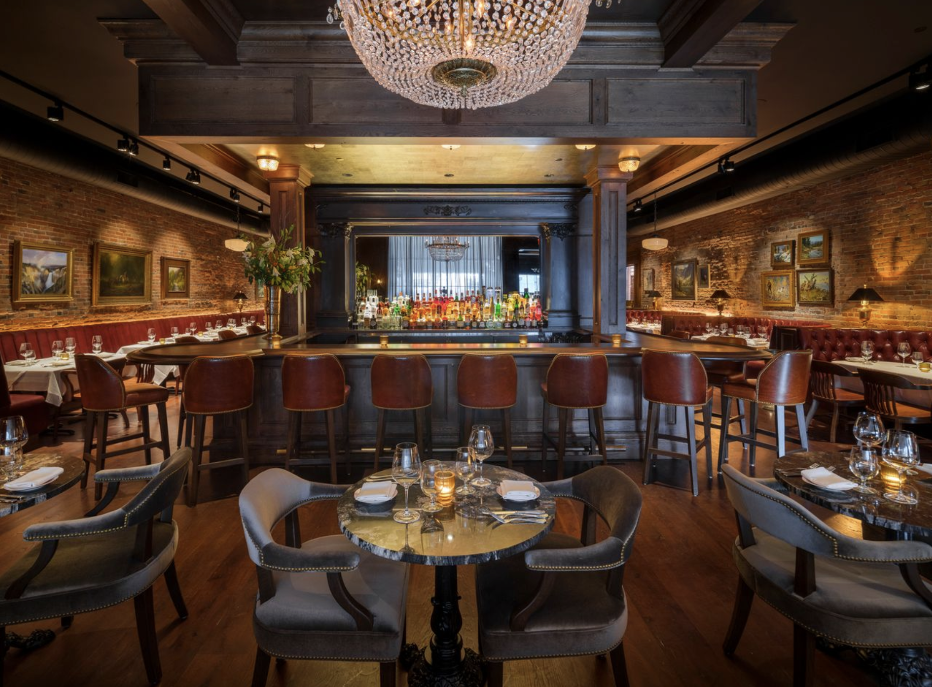 JWH-17-main-bar-brunswick-dining-room.png