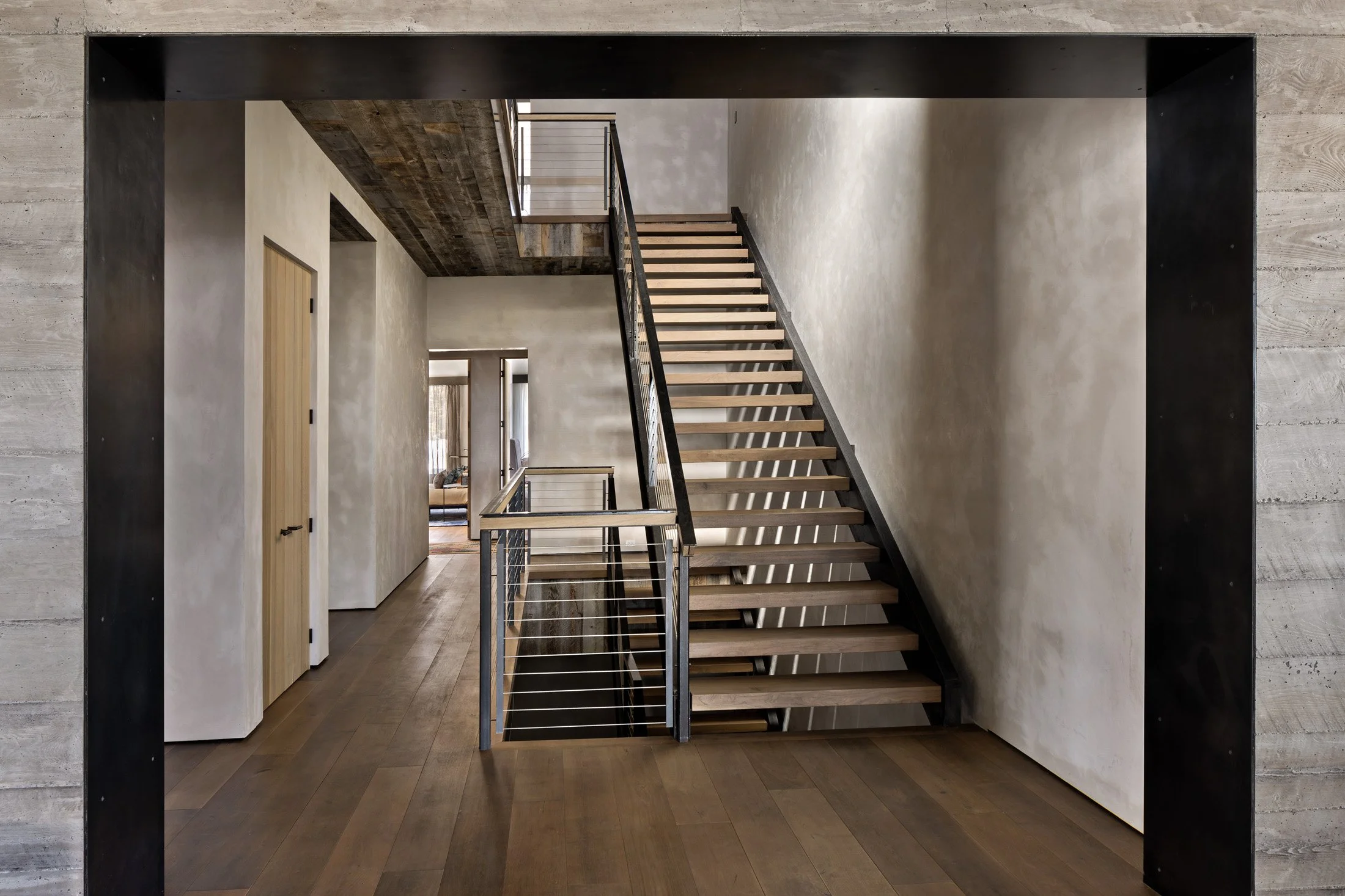 ASH-05-floating-staircase-steel-railing.jpg