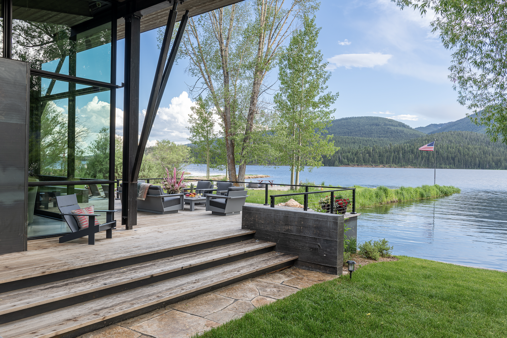 HEBGEN LAKE HOUSE