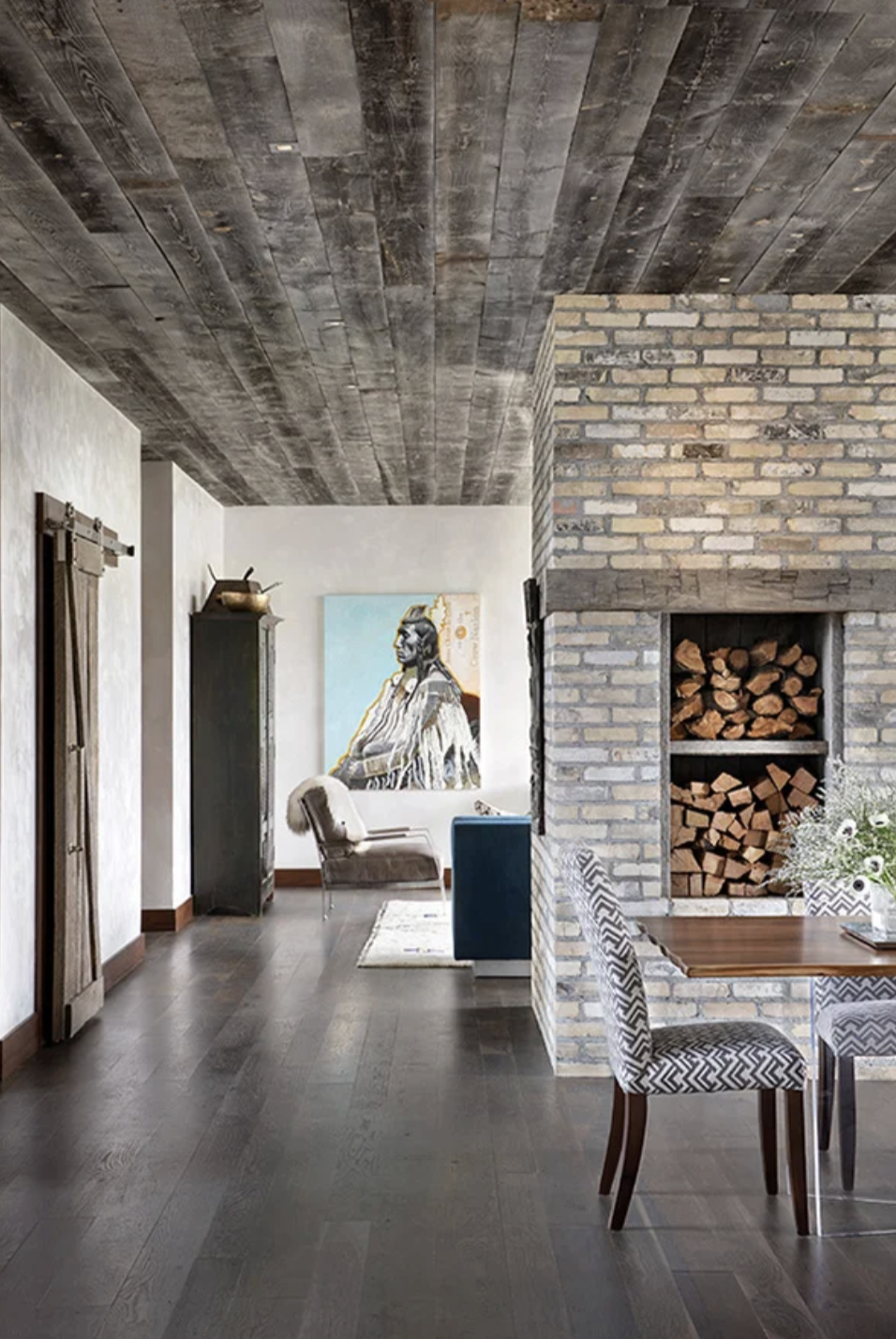 LC-11-hallway-reclaimed-wood-ceiling.jpg.png