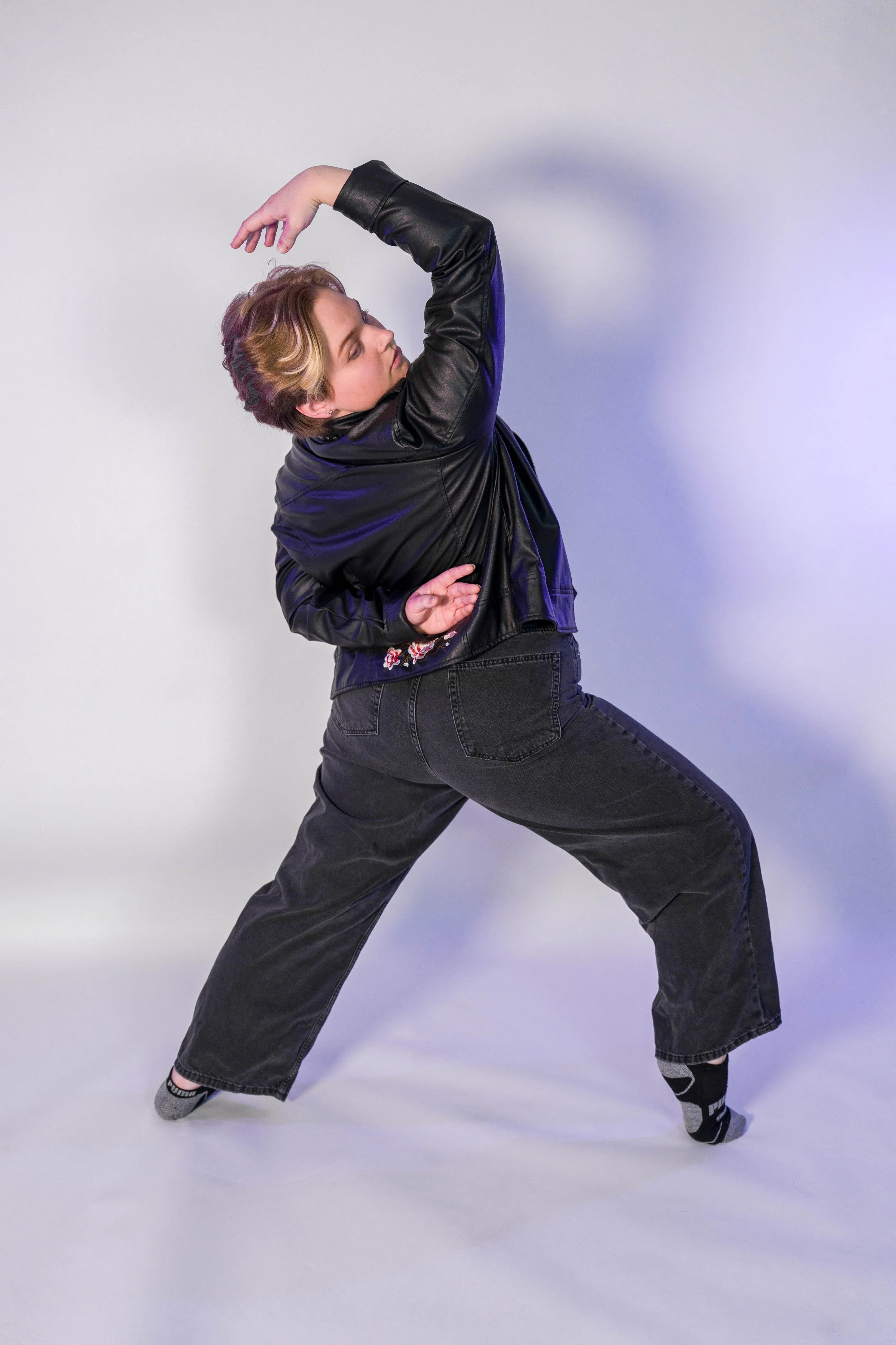 Archer Headshots-09269.jpg