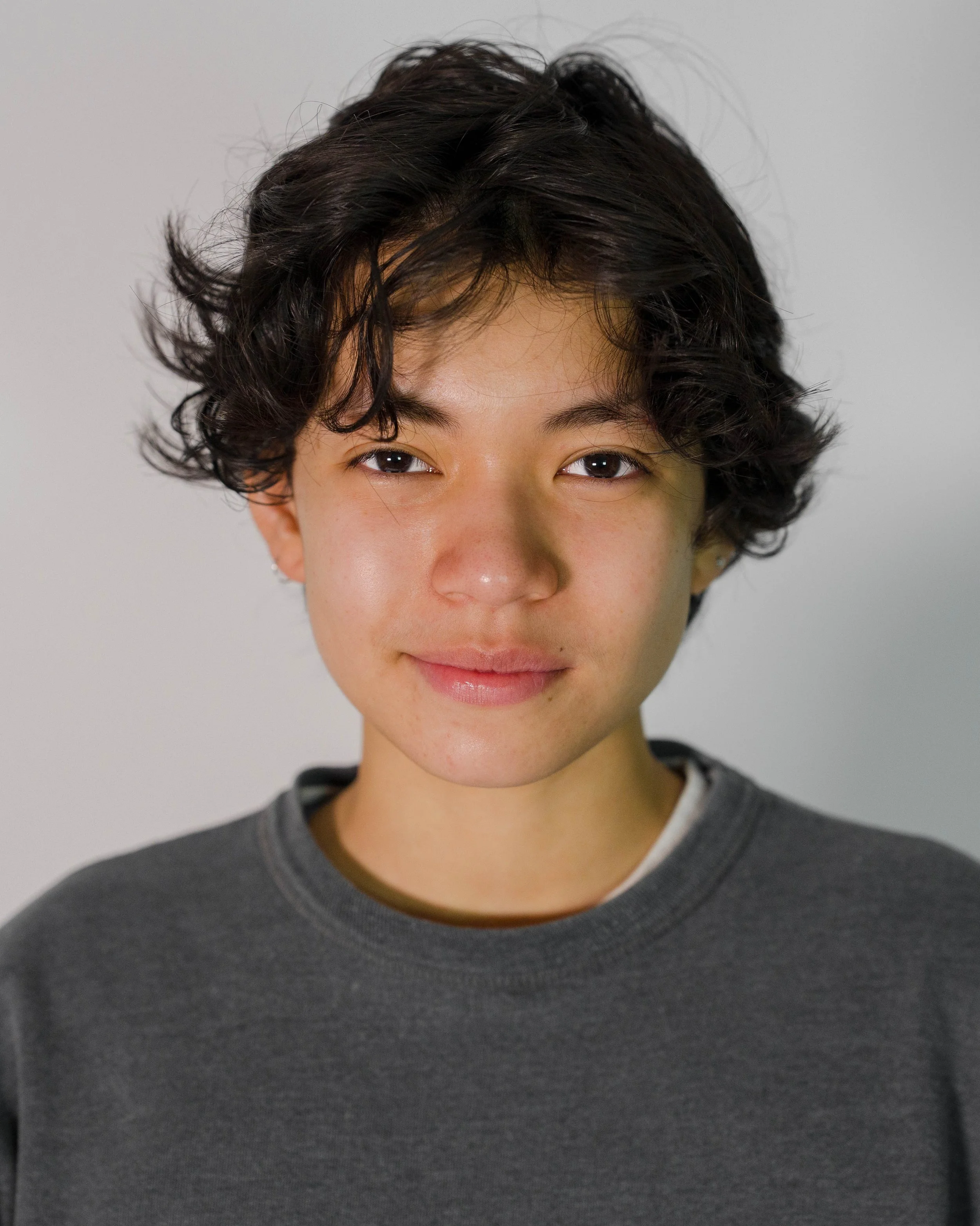 Mo Headshots-08263-2.jpg