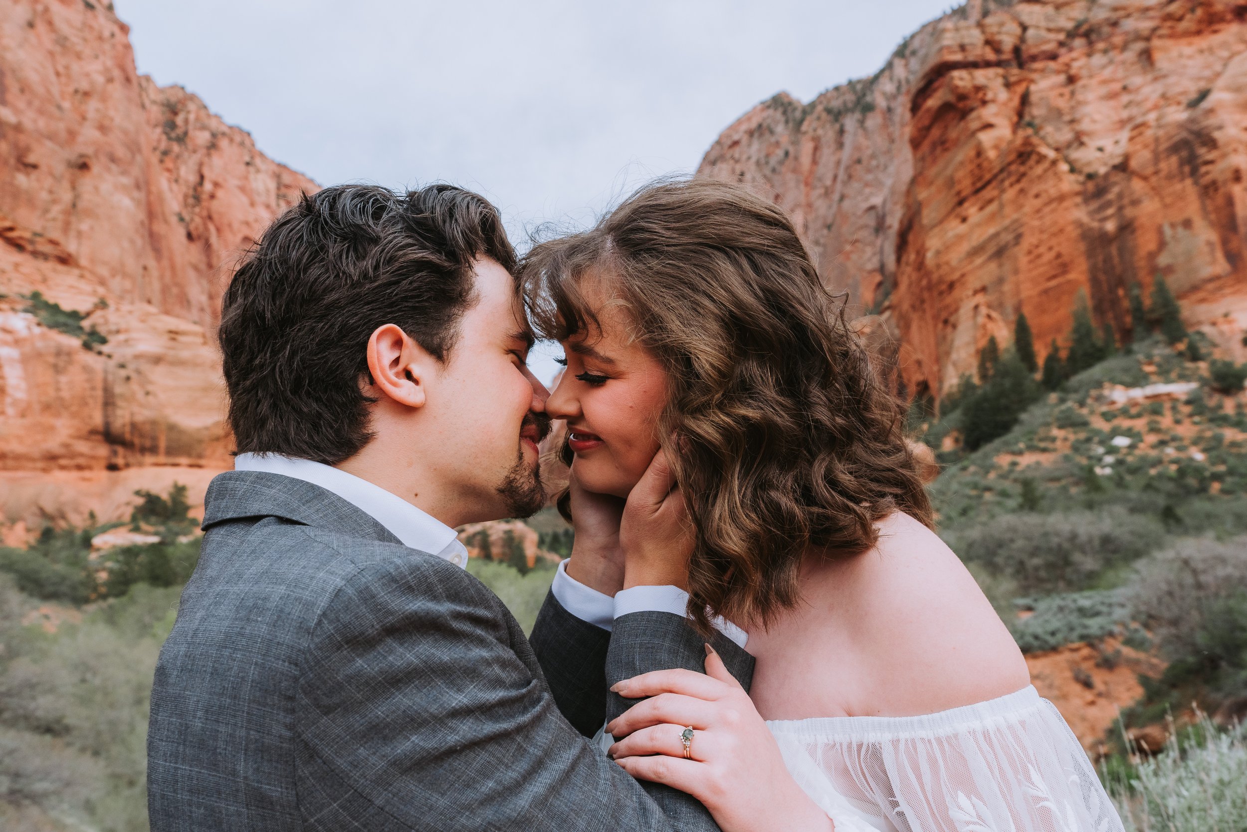 Sara + Beau-09069.jpg