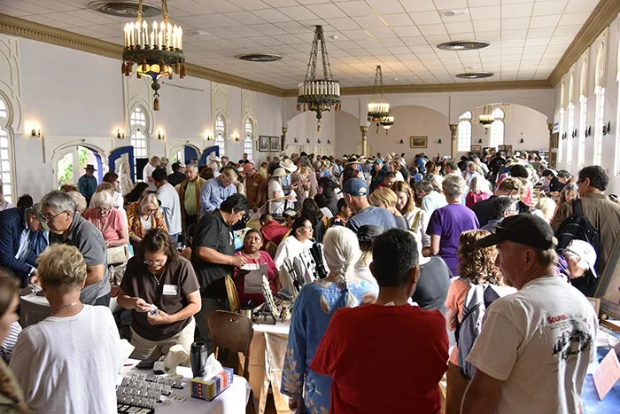 Crowded Zuni Show