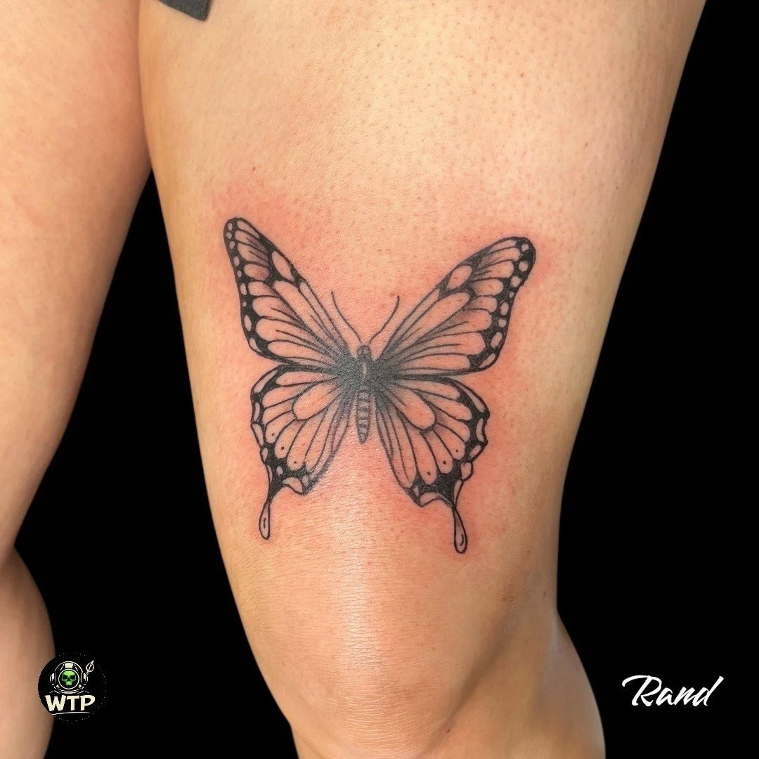 Rand @rand.thiel 

.
.
 #tattoo #tattoos #tattooartist #tattooshop #tattooideas #tattoolife #inked #inkedup #bodyart #tattooed #piercing #piercings #bodypiercing #piercingstudio #wilmingtonnc #ilm #ilmnc #wilmingtonnctattoo #northcarolinatattoo #supp