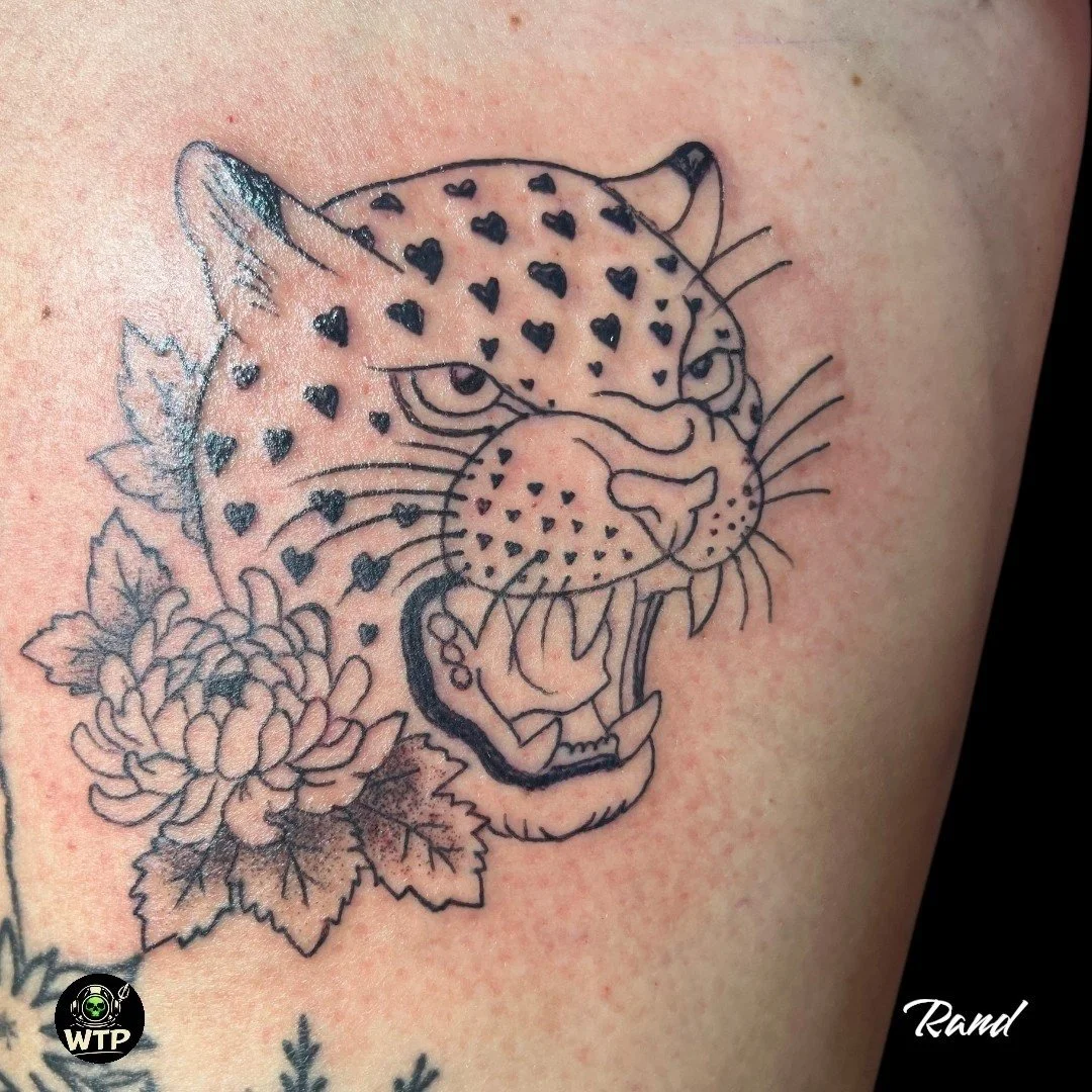 Rand @rand.thiel 

.
.
 #WilmingtonTattooAndPiercing #WilmingtonNC #NCTattoos #FineLineArtist #HyperRealismTattoo #BlackAndGreyInk #ColorRealismTattoo #AnimeTattooArtist #MangaInk #OtakuTattoo #CustomAnimeTattoo #FamilyInk #MatchingTattoo #PatrioticI