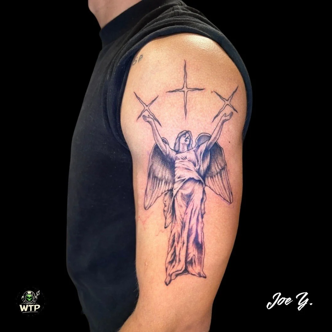 Joe @inkartjoe 

.
.
 #tattoo #tattoos #tattooartist #tattooshop #tattooideas #tattoolife #inked #inkedup #bodyart #tattooed #piercing #piercings #bodypiercing #piercingstudio #wilmingtonnc #ilm #ilmnc #wilmingtonnctattoo #northcarolinatattoo #suppor