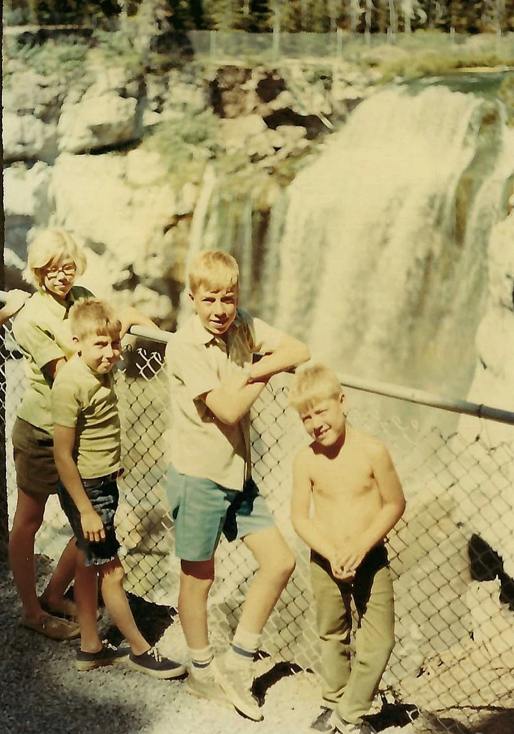 Paulina Falls (1969). I'm the short one in front.