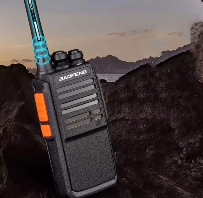 WALKIE TALKIE BAOFENG.jpg